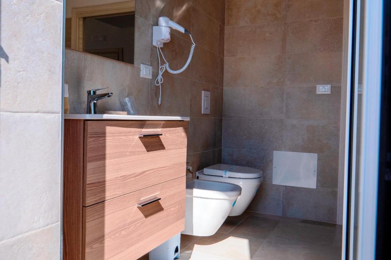 B&B A Un Passo Dal Mare Торе Кане Екстериор снимка